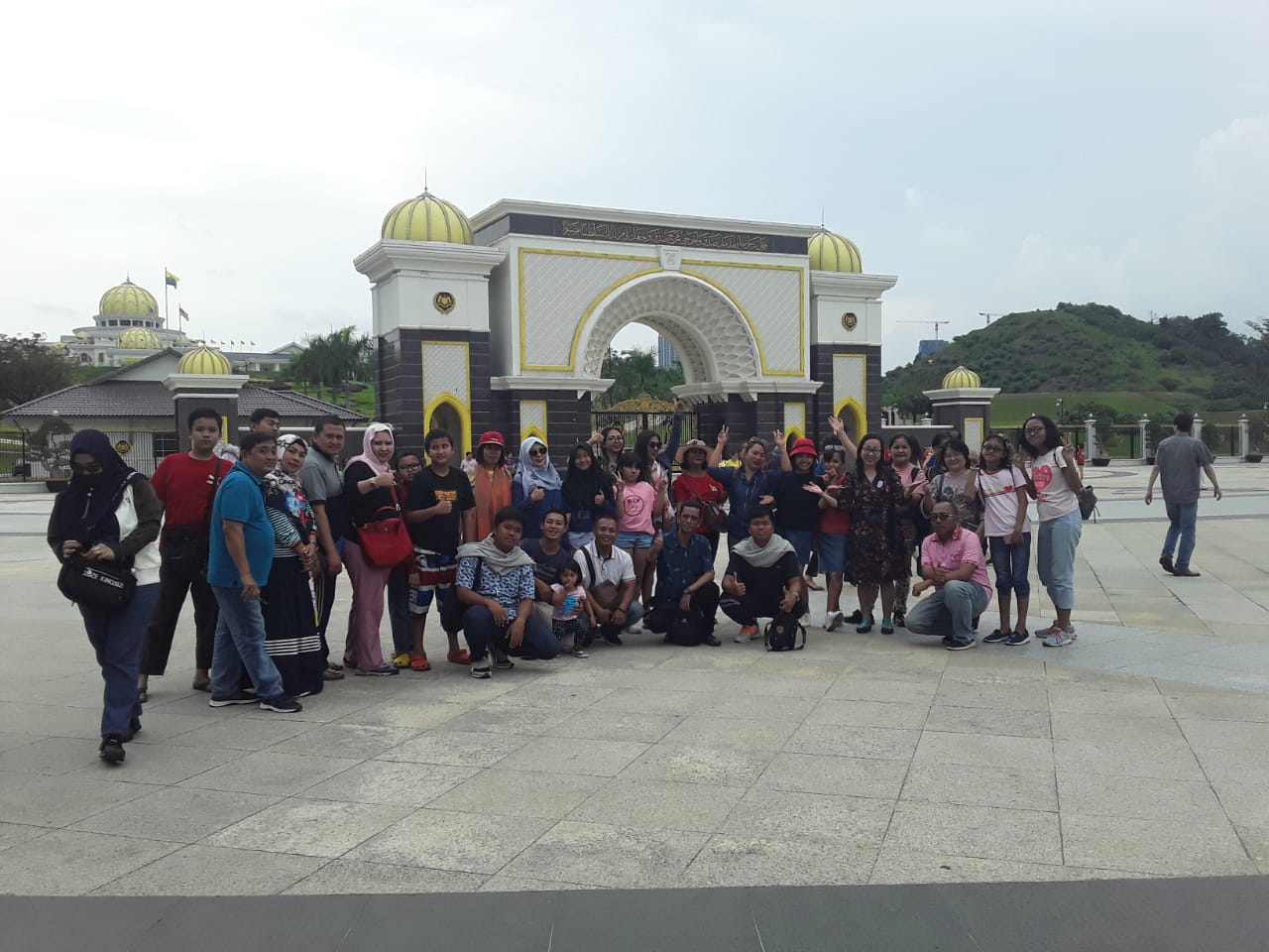 Paket Tour Malaysia 4 Hari 3 Malam ( Genting-Melaka-KL )